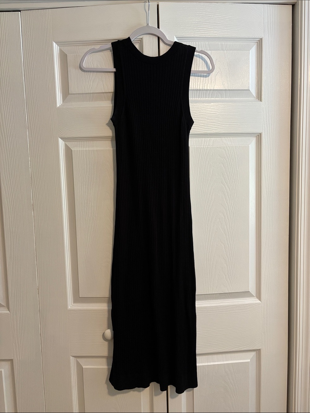 Banana Republic Black Ribbed Sleeveless Midi Dress - Picture 2 of 3